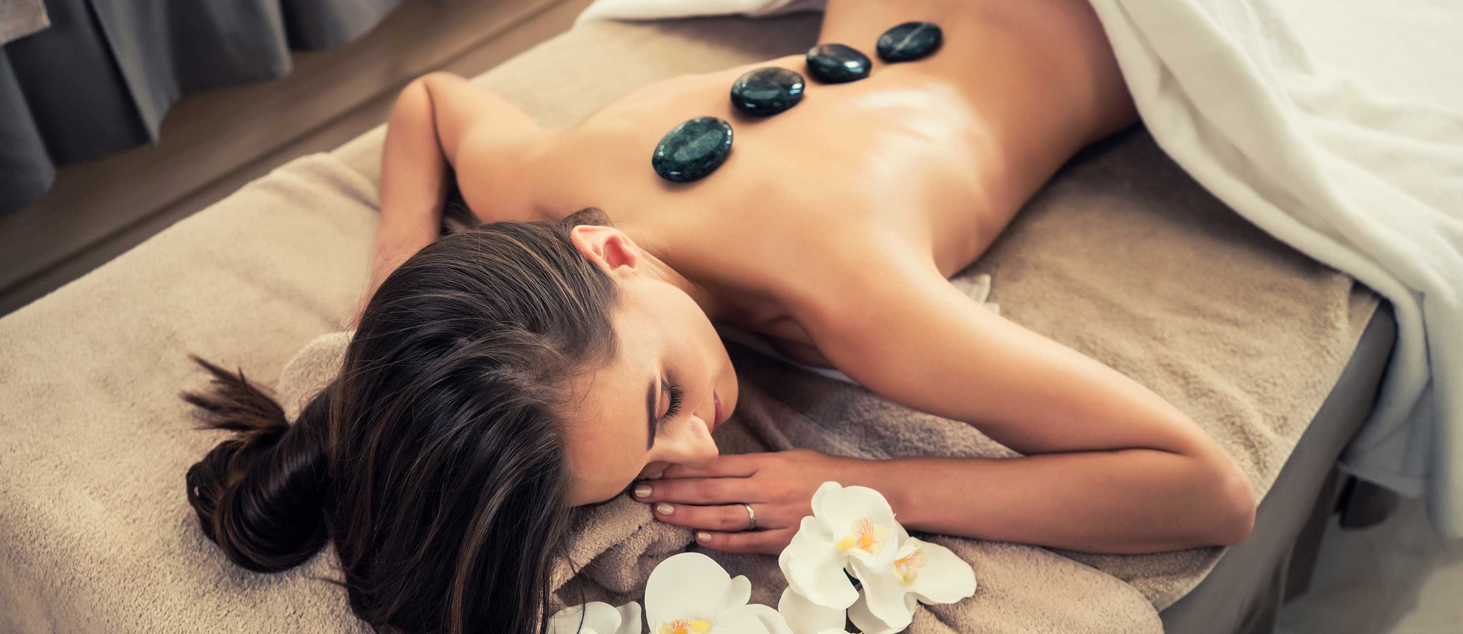 Hot Stone Massage Viktoria Becker Buseck Hot Stone Massage Viktoria Becker Buseck